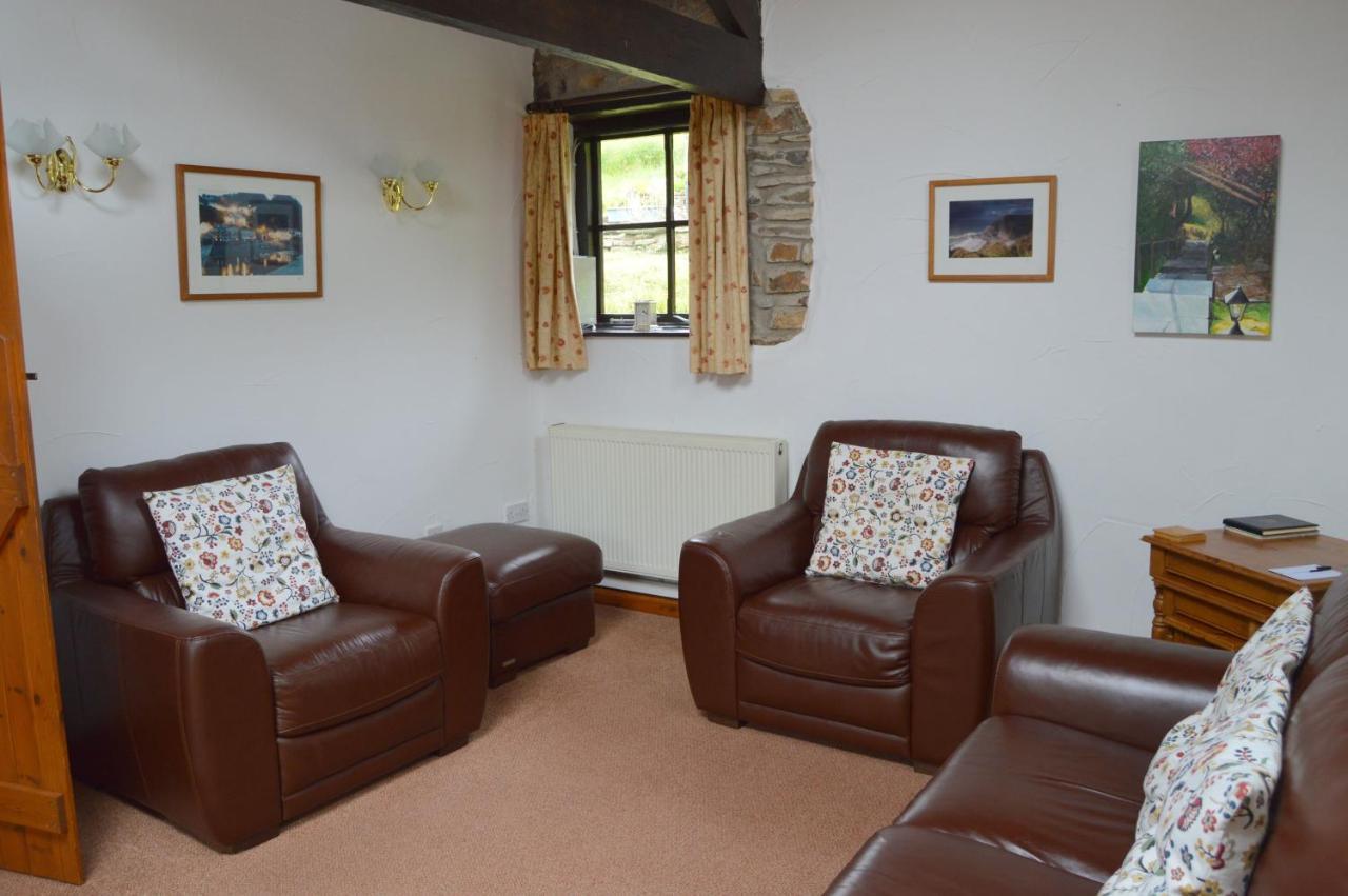 Shipload Cottage Hartland Esterno foto